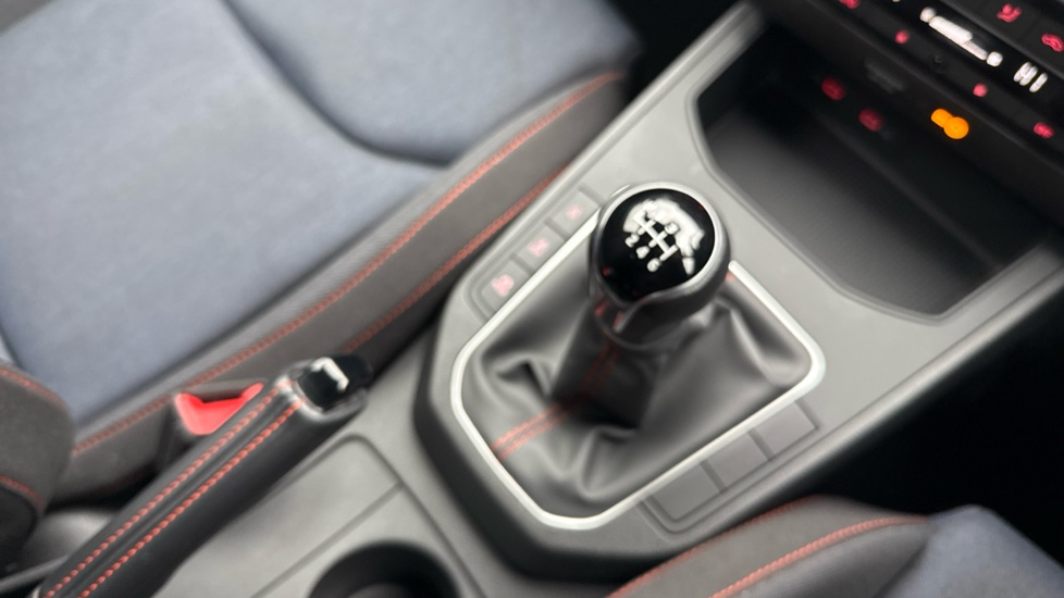 SEAT Ibiza 1.0 TSI 110 FR 5dr Petrol Hatchback - Image 38