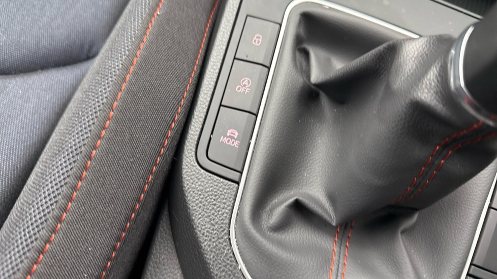 SEAT Ibiza 1.0 TSI 110 FR 5dr Petrol Hatchback - Image 39