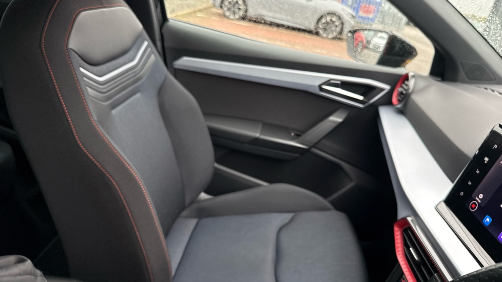 SEAT Ibiza 1.0 TSI 110 FR 5dr Petrol Hatchback - Image 45