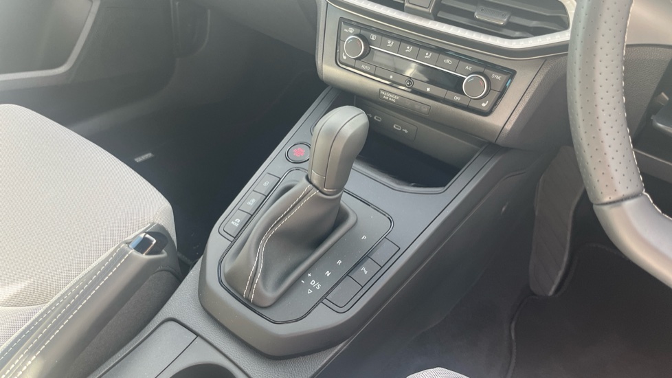 SEAT Ibiza 1.0 TSI 115 FR Sport 5dr DSG Petrol Hatchback - Image 14