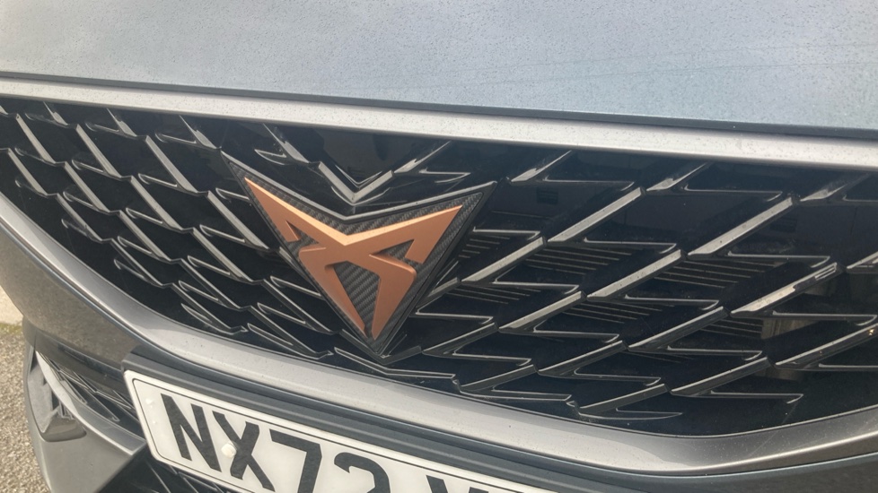 CUPRA Formentor 1.5 TSI 150 V2 5dr DSG Petrol Estate - Image 24