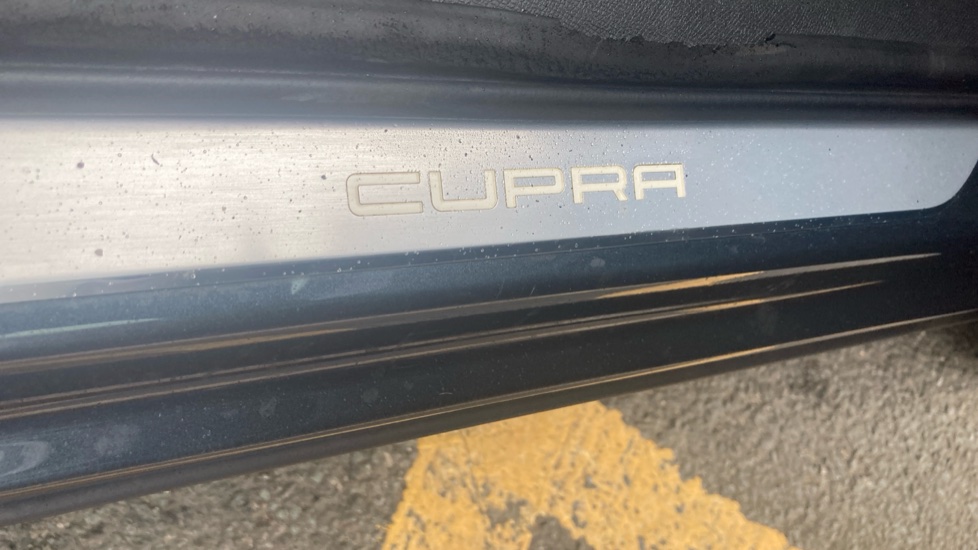 CUPRA Formentor 1.5 TSI 150 V2 5dr DSG Petrol Estate - Image 35