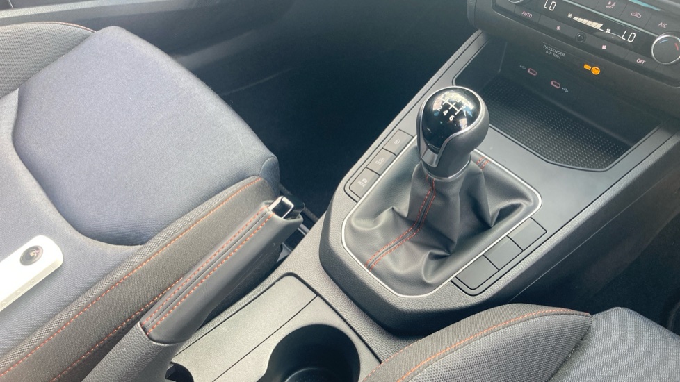 SEAT Ibiza 1.0 TSI 110 FR 5dr Petrol Hatchback - Image 14