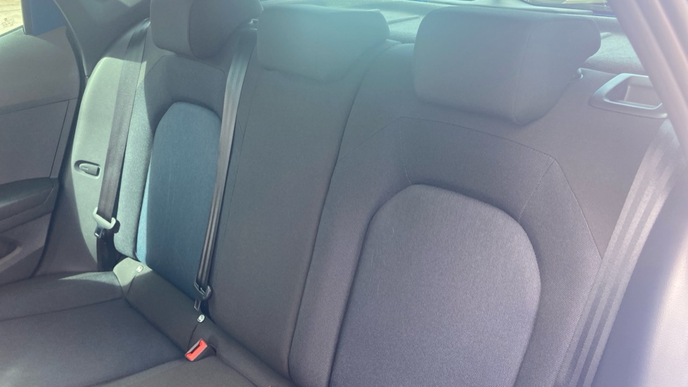 SEAT Ibiza 1.0 TSI 110 FR 5dr Petrol Hatchback - Image 16
