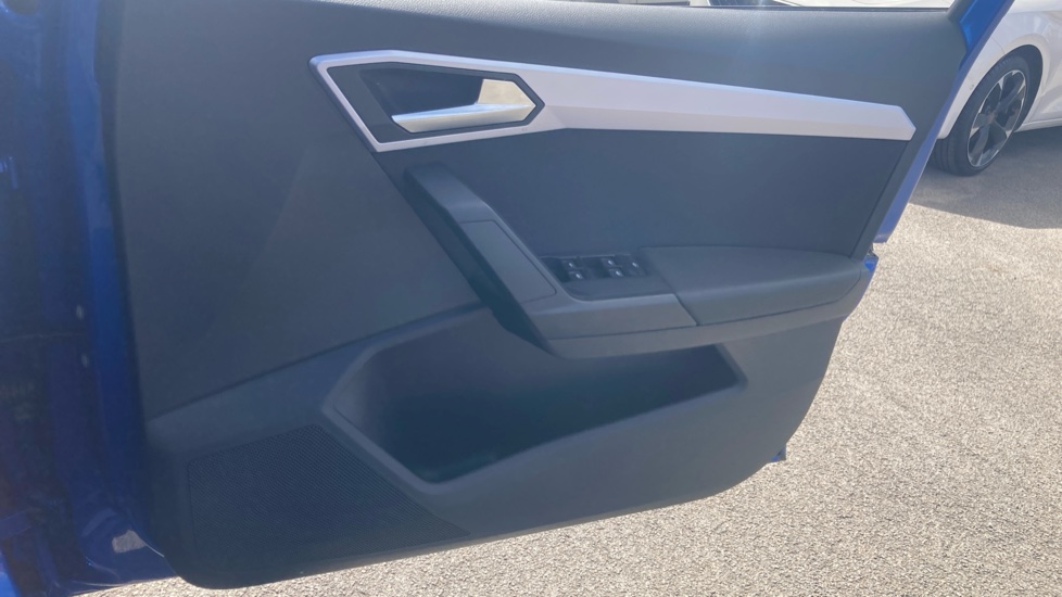 SEAT Ibiza 1.0 TSI 110 FR 5dr Petrol Hatchback - Image 19