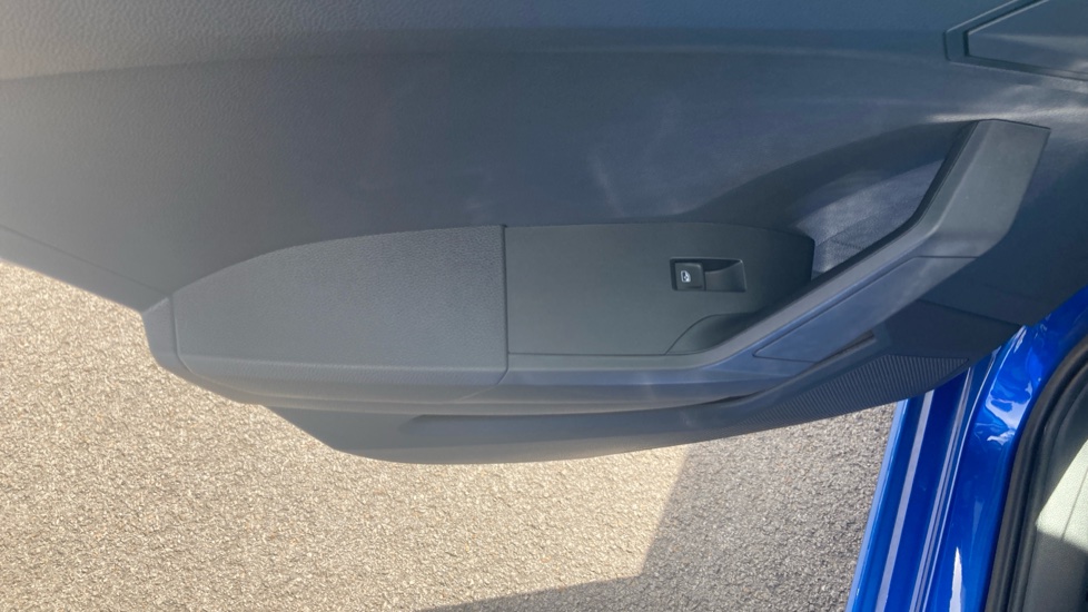 SEAT Ibiza 1.0 TSI 110 FR 5dr Petrol Hatchback - Image 27