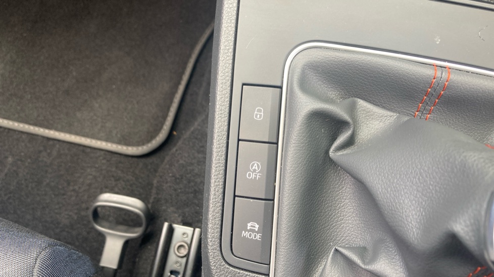 SEAT Ibiza 1.0 TSI 110 FR 5dr Petrol Hatchback - Image 41