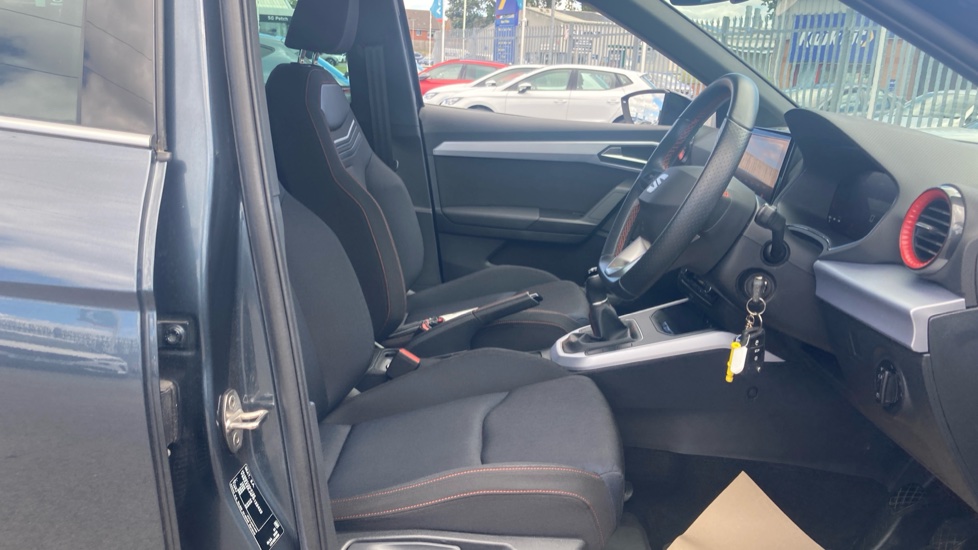 SEAT Arona 1.0 TSI 110 FR 5dr Petrol Hatchback - Image 15
