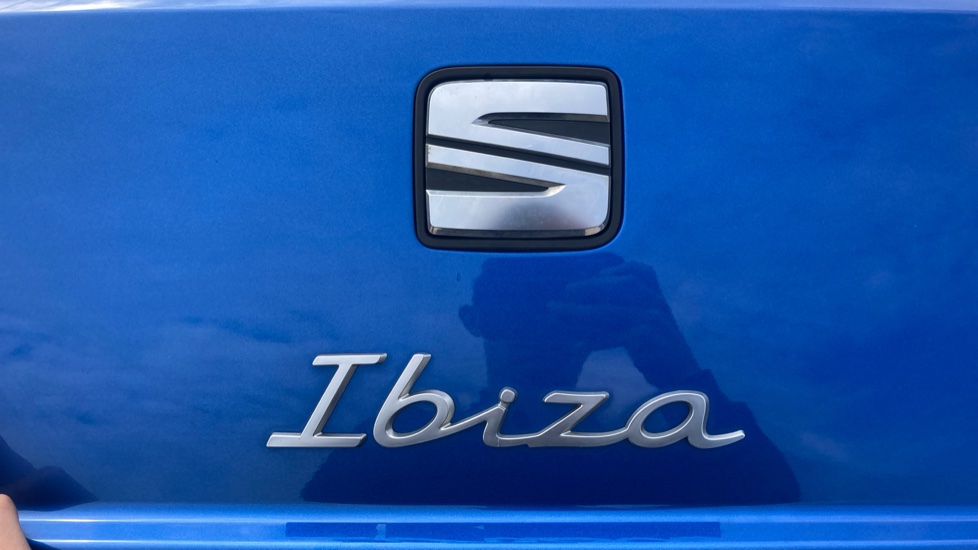 SEAT Ibiza 1.0 TSI 110 FR Sport 5dr Petrol Hatchback - Image 24