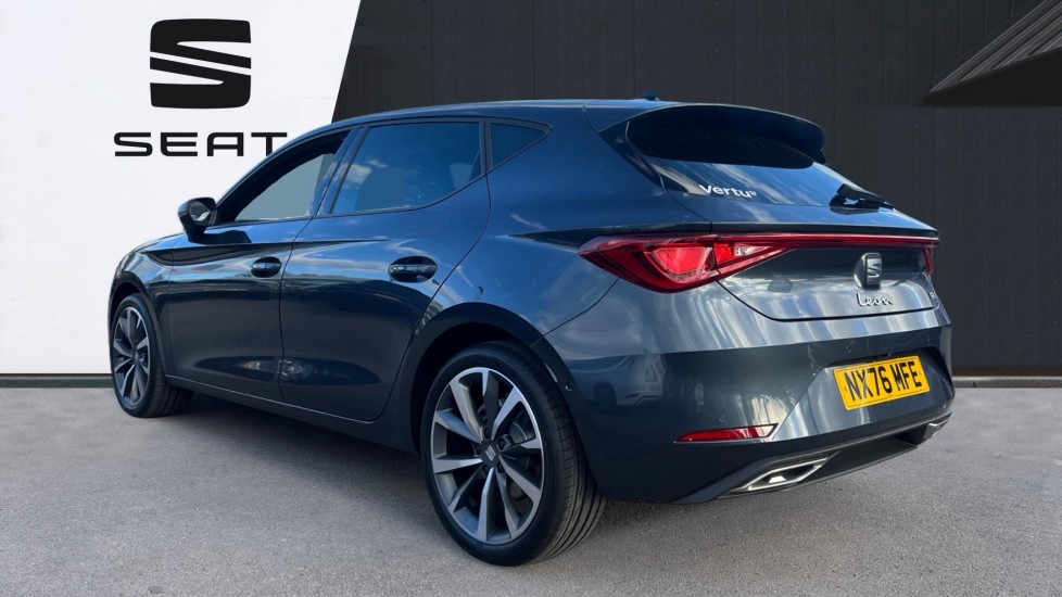 SEAT Leon 1.5 eTSI 150 FR Sport 5dr DSG [DAP] Petrol Hatchback - Image 3