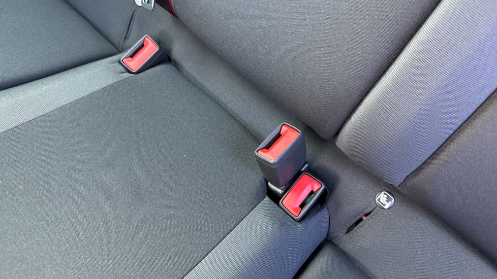 SEAT Arona 1.0 TSI 110 FR Red Edition 5dr Petrol Hatchback - Image 37