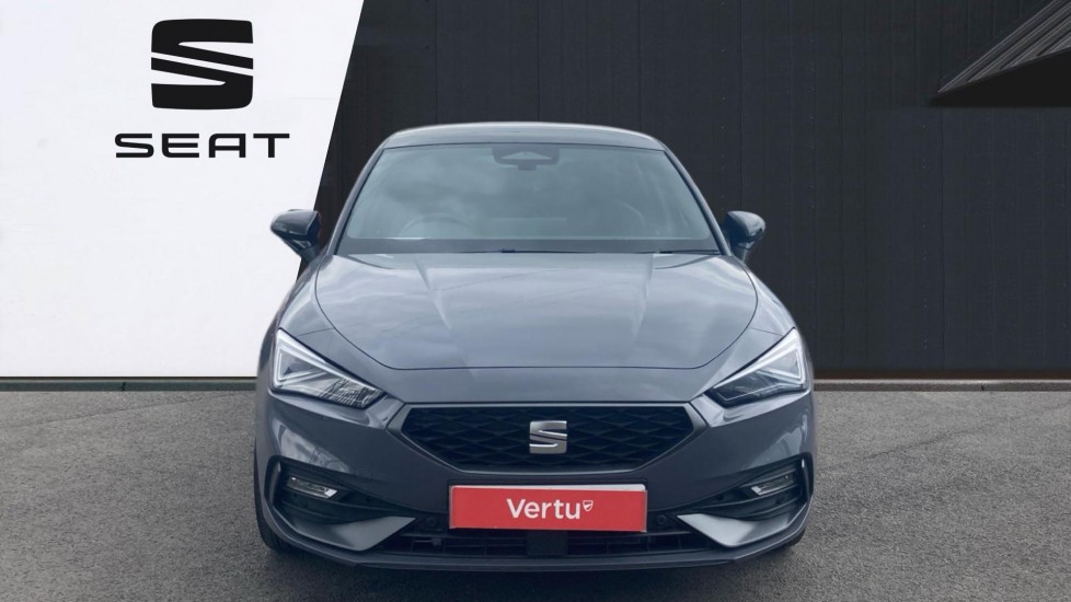 SEAT Leon 1.5 eTSI 115 FR Black Edition 5dr DSG [DAP] Petrol Hatchback - Image 7