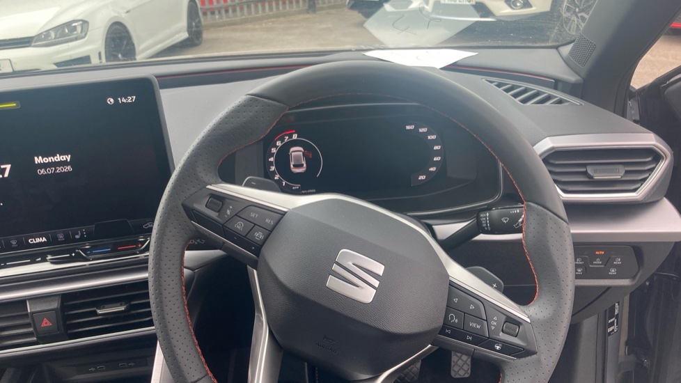 SEAT Leon 1.5 eTSI 115 FR Black Edition 5dr DSG [DAP] Petrol Hatchback - Image 10