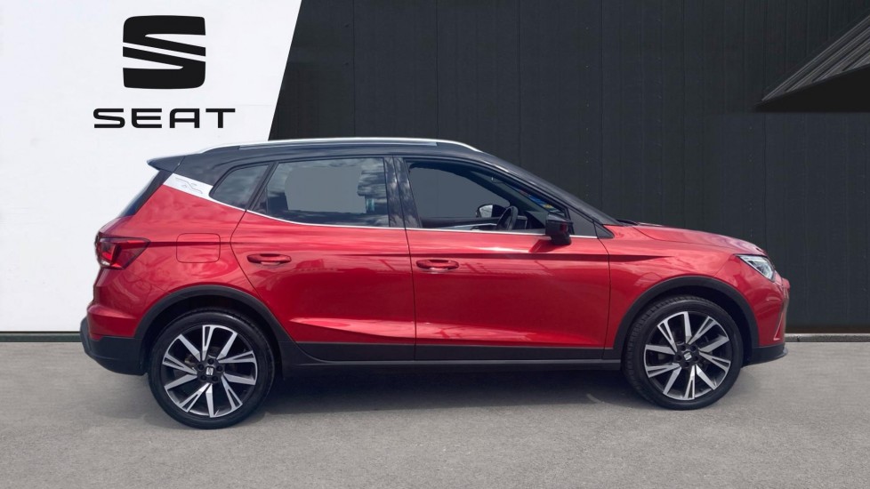 SEAT Arona 1.0 TSI 110 FR Edition 5dr DSG Petrol Hatchback - Image 4