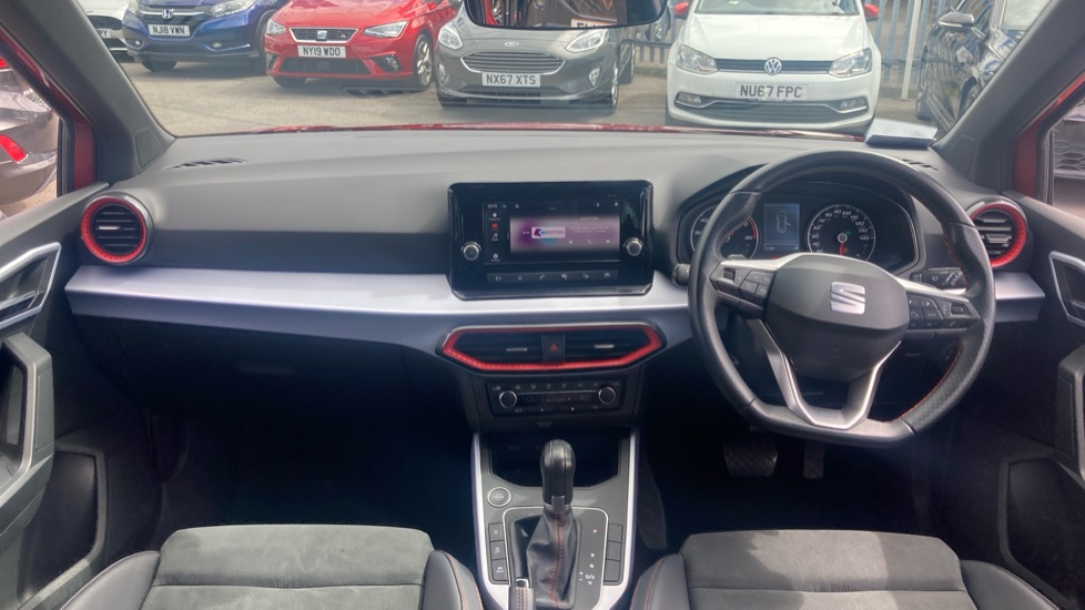 SEAT Arona 1.0 TSI 110 FR Edition 5dr DSG Petrol Hatchback - Image 9