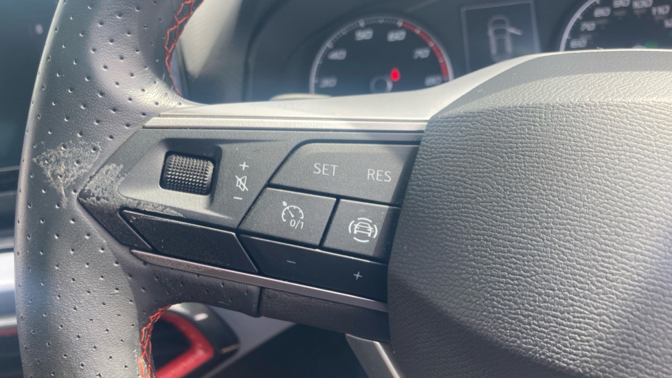 SEAT Arona 1.0 TSI 110 FR Edition 5dr DSG Petrol Hatchback - Image 17