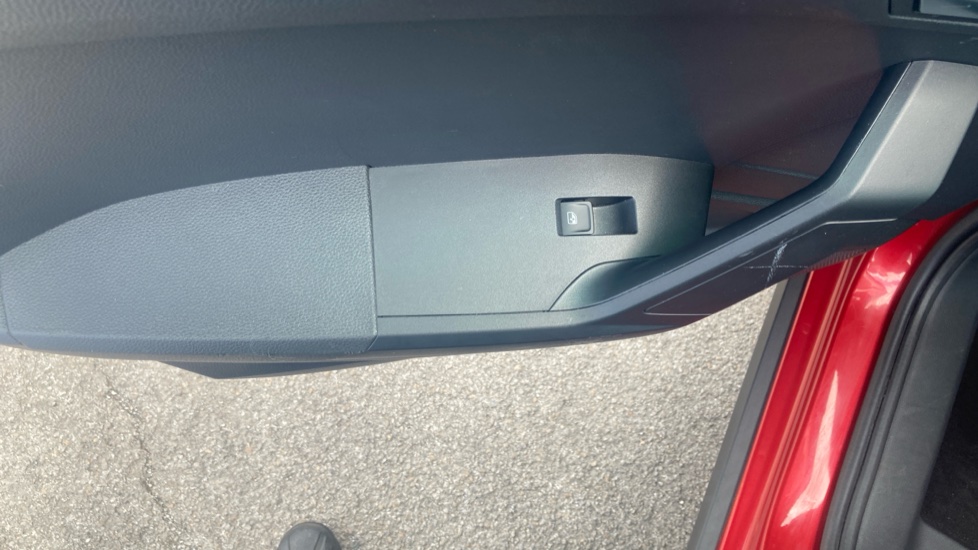 SEAT Arona 1.0 TSI 110 FR Edition 5dr DSG Petrol Hatchback - Image 29