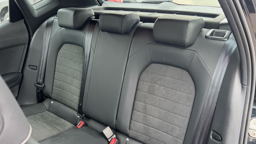 SEAT Arona 1.0 TSI 110 XPERIENCE Lux 5dr Petrol Hatchback - Image 16
