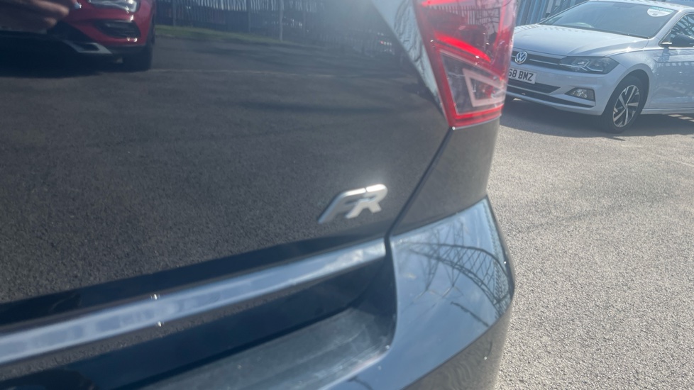 SEAT Ibiza 1.0 TSI 115 Anniversary Limited Edition 5dr DSG Petrol Hatchback - Image 39