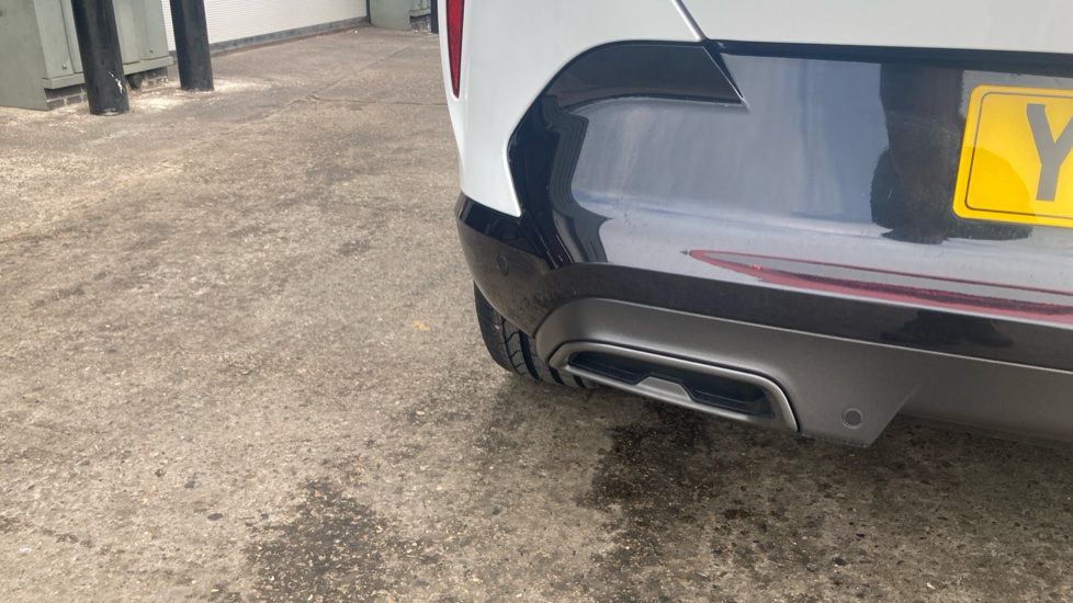 CUPRA Formentor 1.5 eTSI 150 V2 5dr DSG Petrol Estate - Image 25