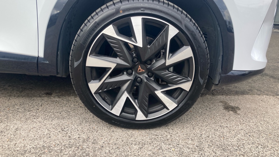 CUPRA Formentor 1.5 eTSI 150 V2 5dr DSG Petrol Estate - Image 28
