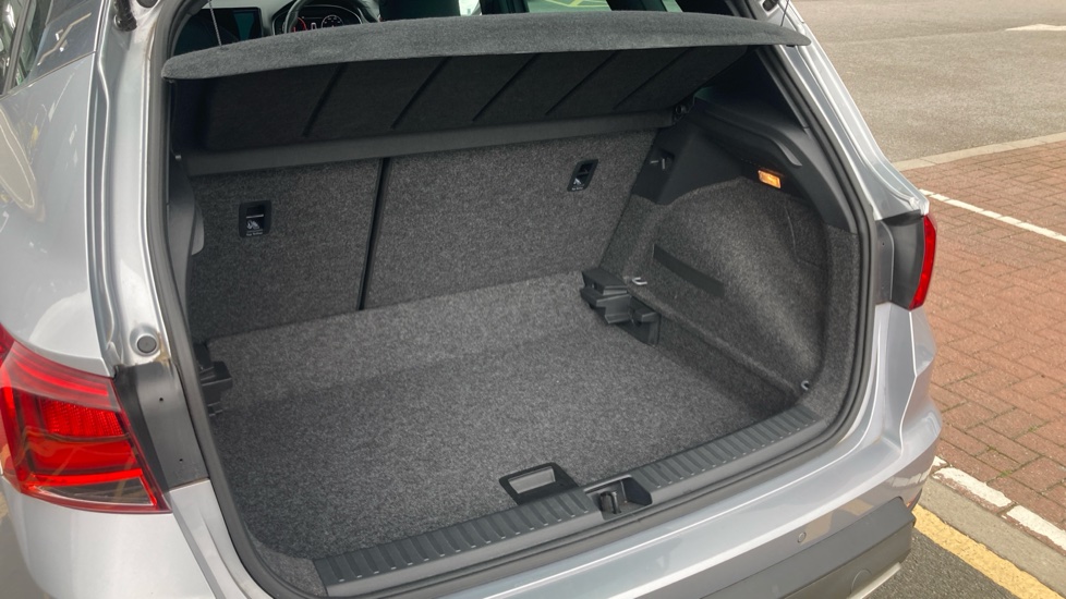 SEAT Arona 1.5 TSI 150 FR Sport 5dr DSG Petrol Hatchback - Image 20
