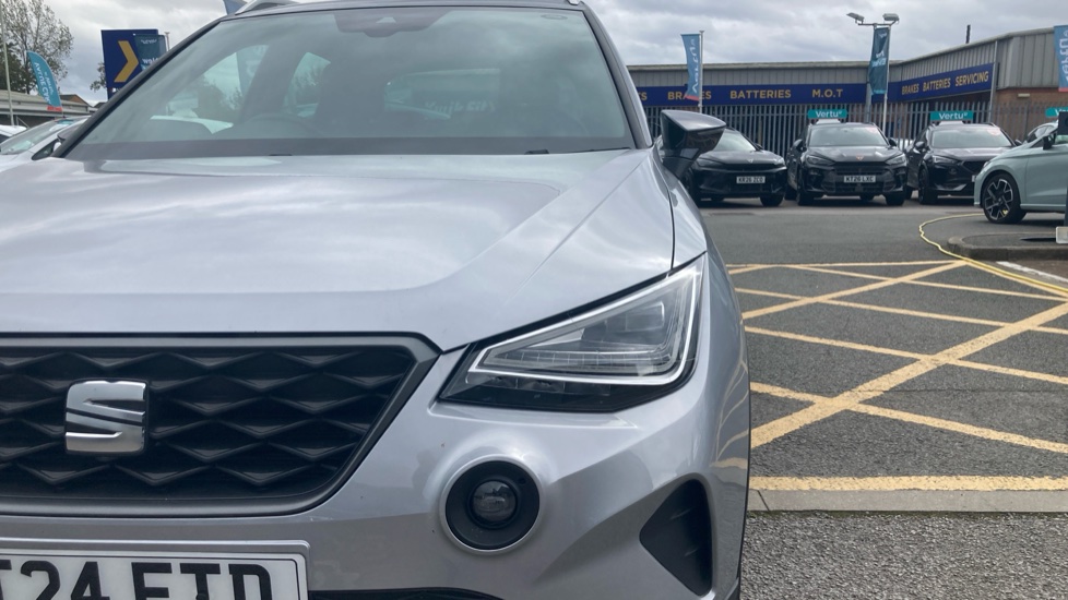 SEAT Arona 1.5 TSI 150 FR Sport 5dr DSG Petrol Hatchback - Image 25