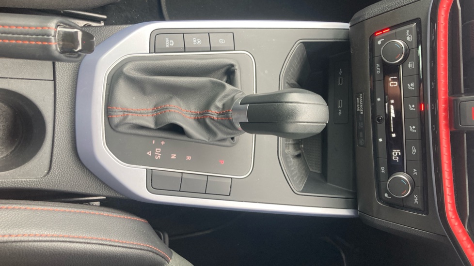 SEAT Arona 1.5 TSI 150 FR Sport 5dr DSG Petrol Hatchback - Image 35