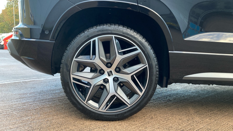 SEAT Ateca 1.5 TSI EVO FR Sport 5dr Petrol Estate - Image 7