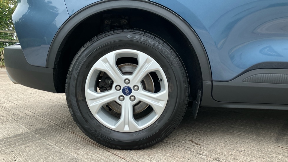 Ford Kuga 1.5 EcoBlue Zetec 5dr Diesel Estate - Image 7