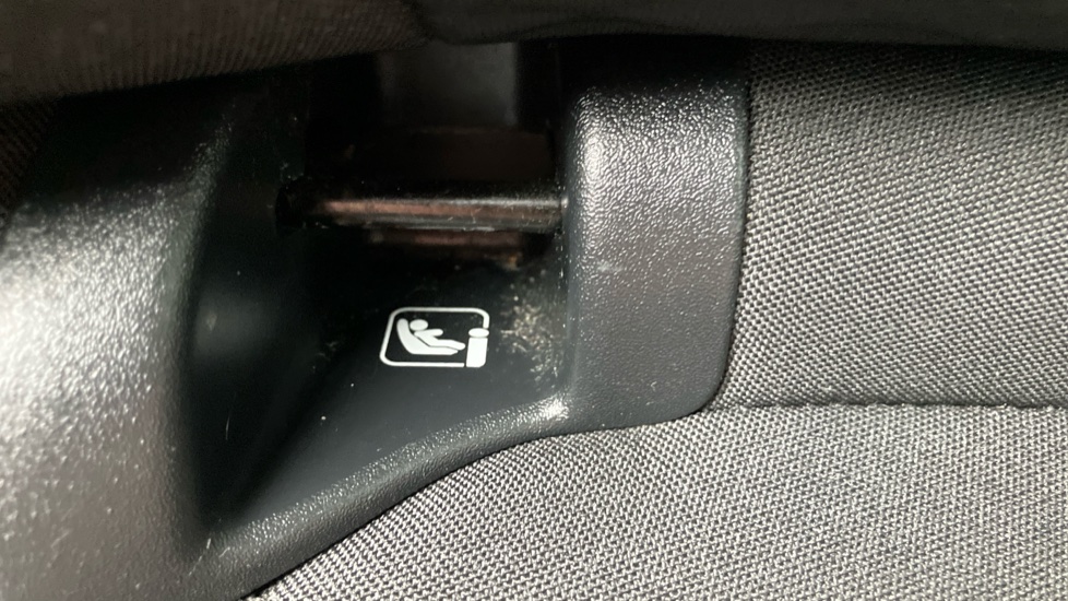 Ford Kuga 1.5 EcoBlue Zetec 5dr Diesel Estate - Image 40