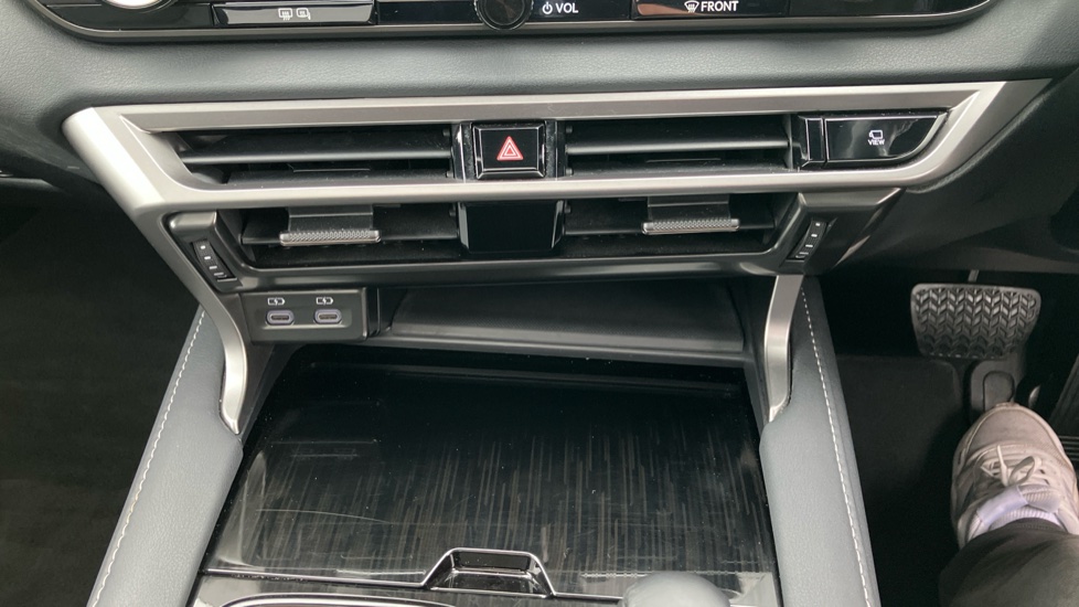 Lexus RX 450h+ 2.5 5dr E-CVT [Premium Plus Pack] Estate - Image 22