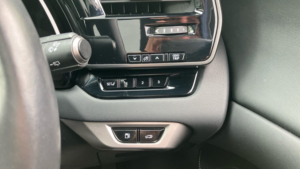Lexus RX 450h+ 2.5 5dr E-CVT [Premium Plus Pack] Estate - Image 34
