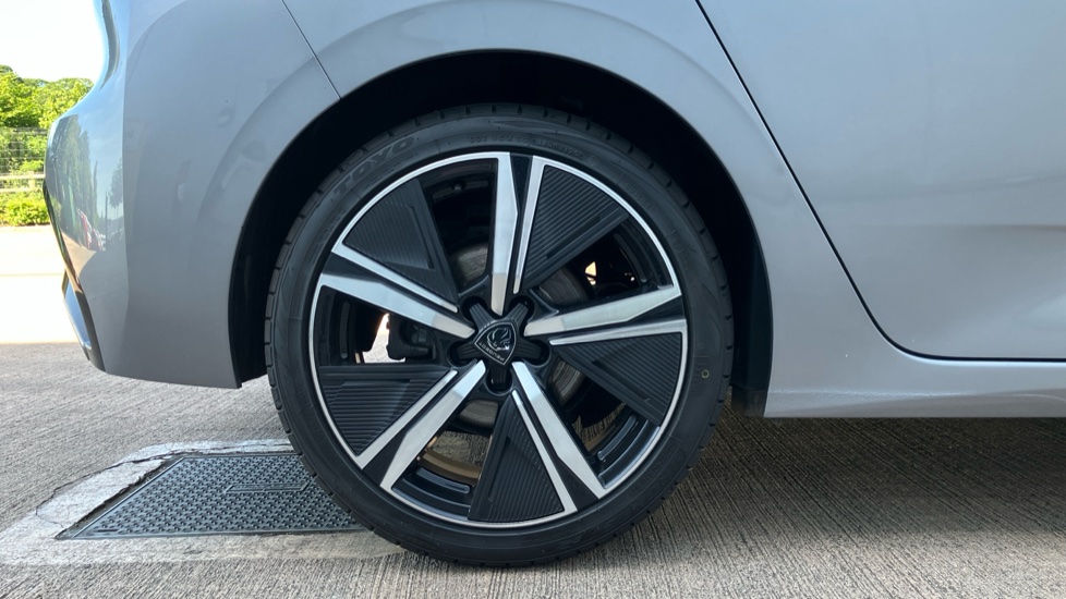 Peugeot 308 1.2 PureTech GT 5dr EAT8 Petrol Hatchback - Image 7