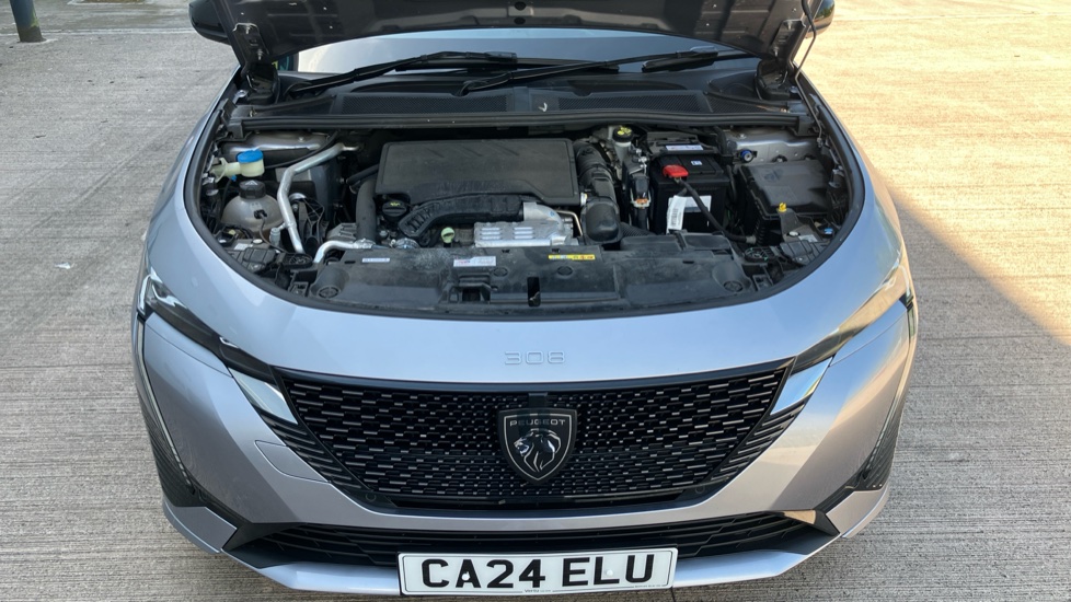 Peugeot 308 1.2 PureTech GT 5dr EAT8 Petrol Hatchback - Image 8