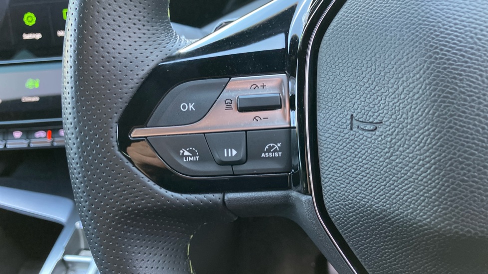 Peugeot 308 1.2 PureTech GT 5dr EAT8 Petrol Hatchback - Image 27