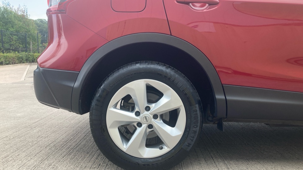 Nissan Qashqai 1.3 DiG-T 160 [157] Acenta Premium 5dr DCT Petrol Hatchback - Image 7