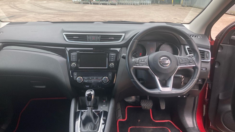 Nissan Qashqai 1.3 DiG-T 160 [157] Acenta Premium 5dr DCT Petrol Hatchback - Image 10