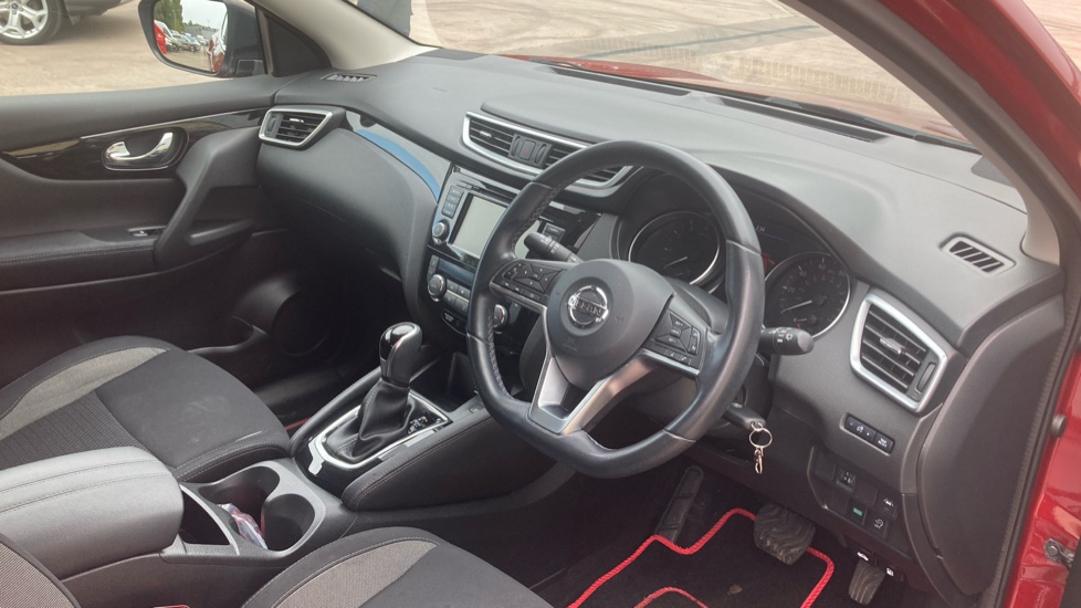 Nissan Qashqai 1.3 DiG-T 160 [157] Acenta Premium 5dr DCT Petrol Hatchback - Image 11