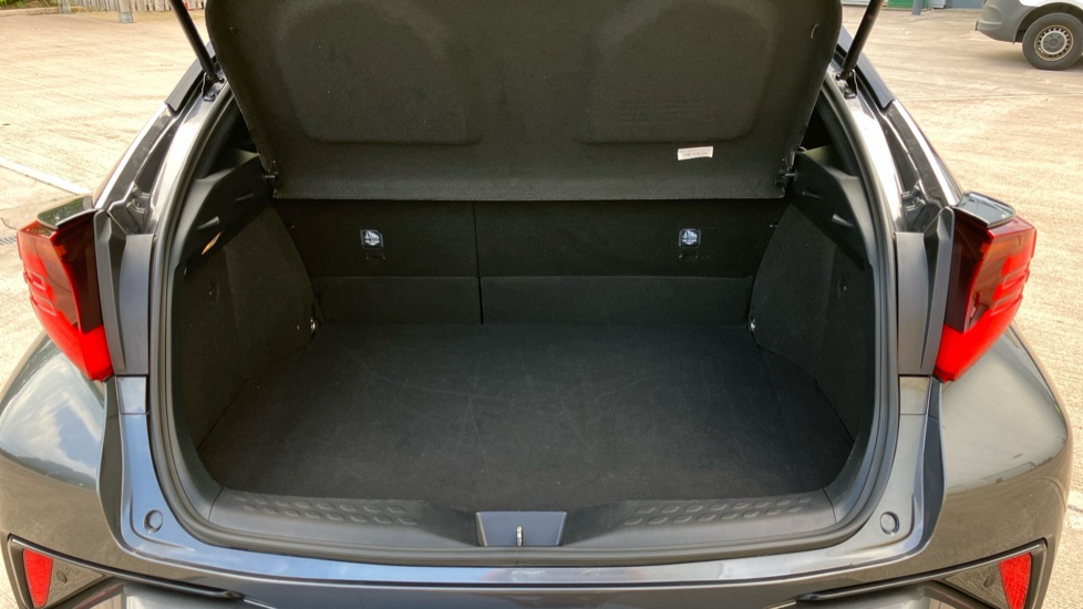 Toyota C-HR 2.0 Hybrid GR Sport 5dr CVT Hybrid Hatchback - Image 4