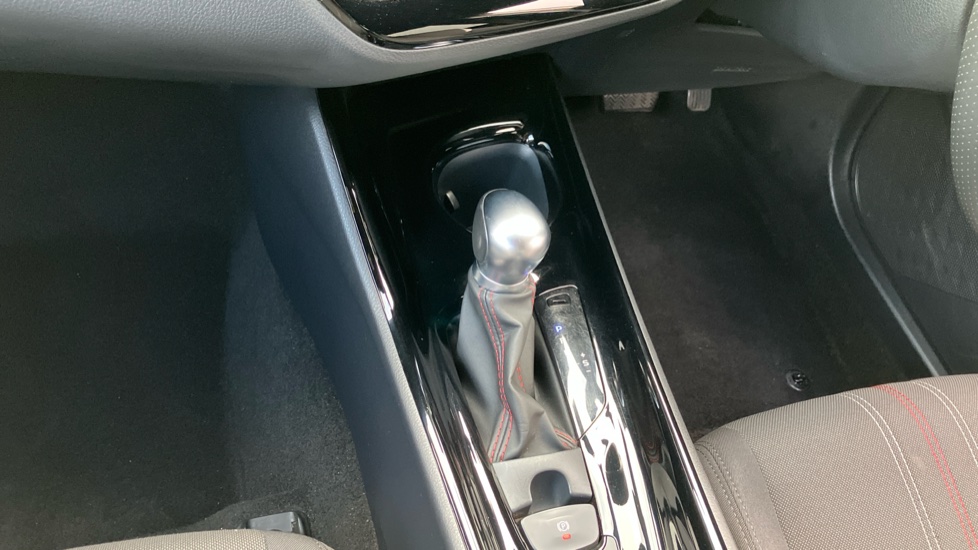 Toyota C-HR 2.0 Hybrid GR Sport 5dr CVT Hybrid Hatchback - Image 13