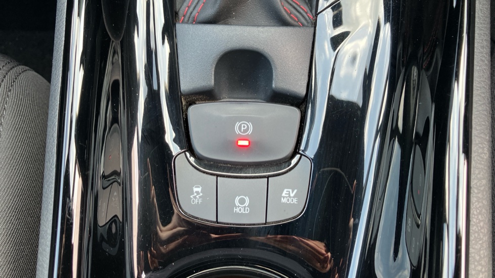 Toyota C-HR 2.0 Hybrid GR Sport 5dr CVT Hybrid Hatchback - Image 25