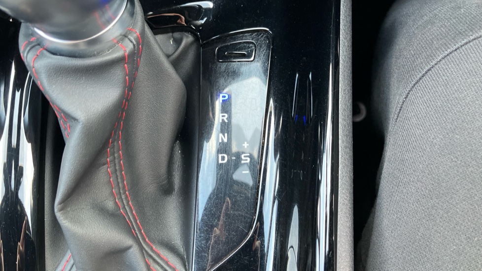 Toyota C-HR 2.0 Hybrid GR Sport 5dr CVT Hybrid Hatchback - Image 26