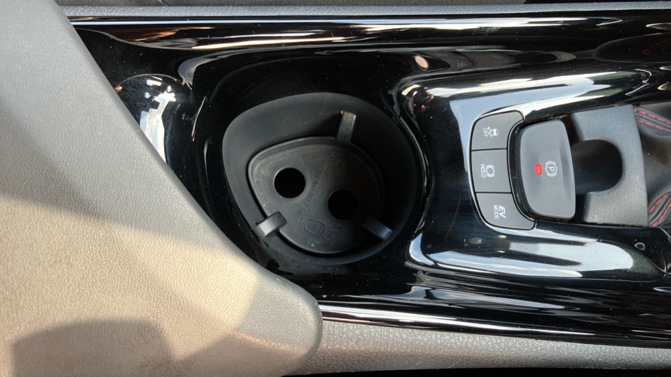 Toyota C-HR 2.0 Hybrid GR Sport 5dr CVT Hybrid Hatchback - Image 40