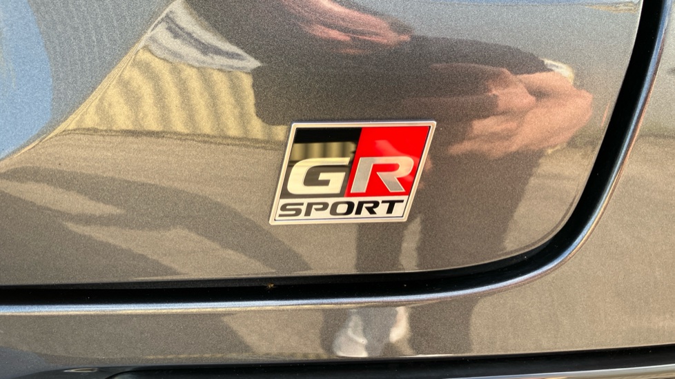 Toyota C-HR 2.0 Hybrid GR Sport 5dr CVT Hybrid Hatchback - Image 51