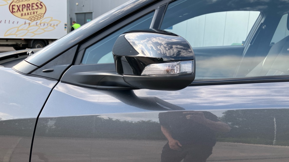 Toyota C-HR 2.0 Hybrid GR Sport 5dr CVT Hybrid Hatchback - Image 60