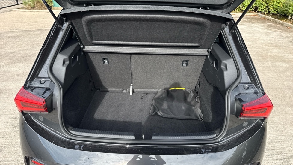CUPRA Born 150kW V2 58kWh 5dr Auto Electric Hatchback - Image 4