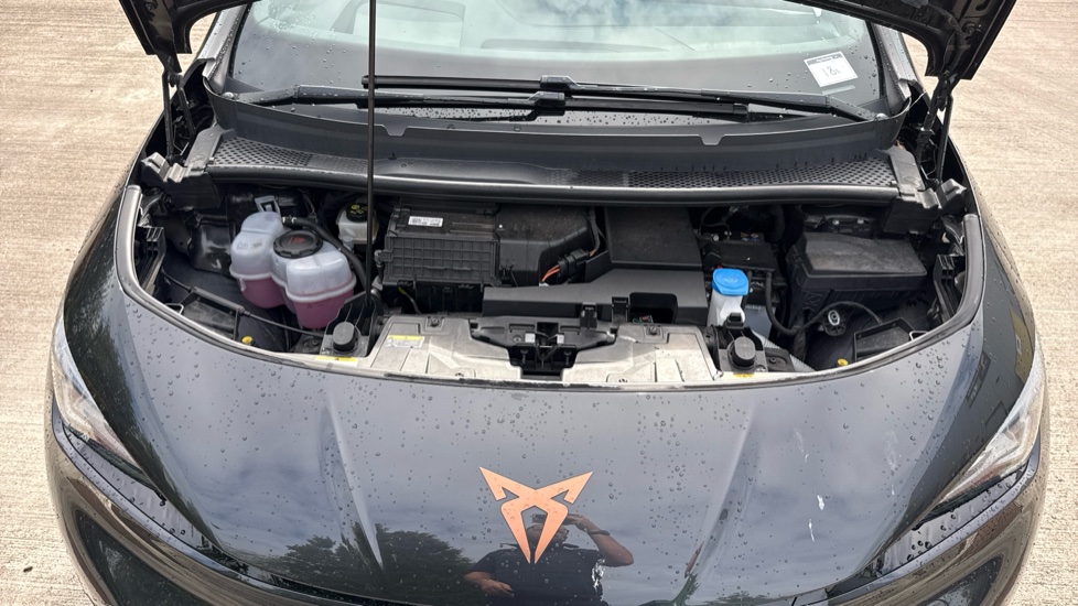CUPRA Born 150kW V2 58kWh 5dr Auto Electric Hatchback - Image 8