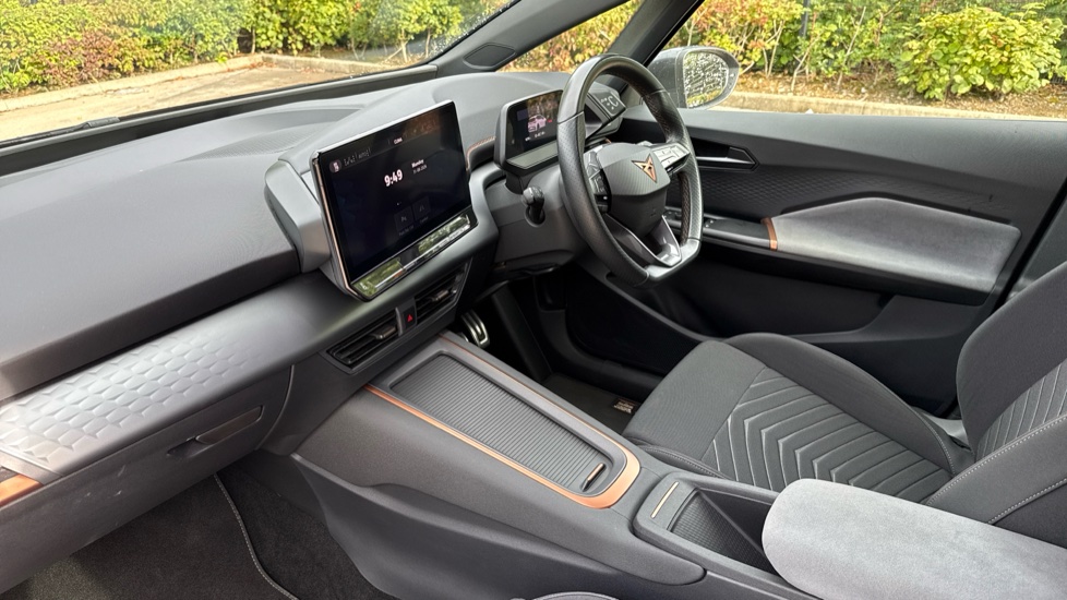 CUPRA Born 150kW V2 58kWh 5dr Auto Electric Hatchback - Image 9