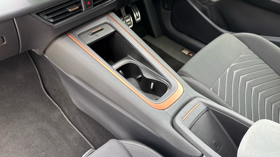 CUPRA Born 150kW V2 58kWh 5dr Auto Electric Hatchback - Image 13